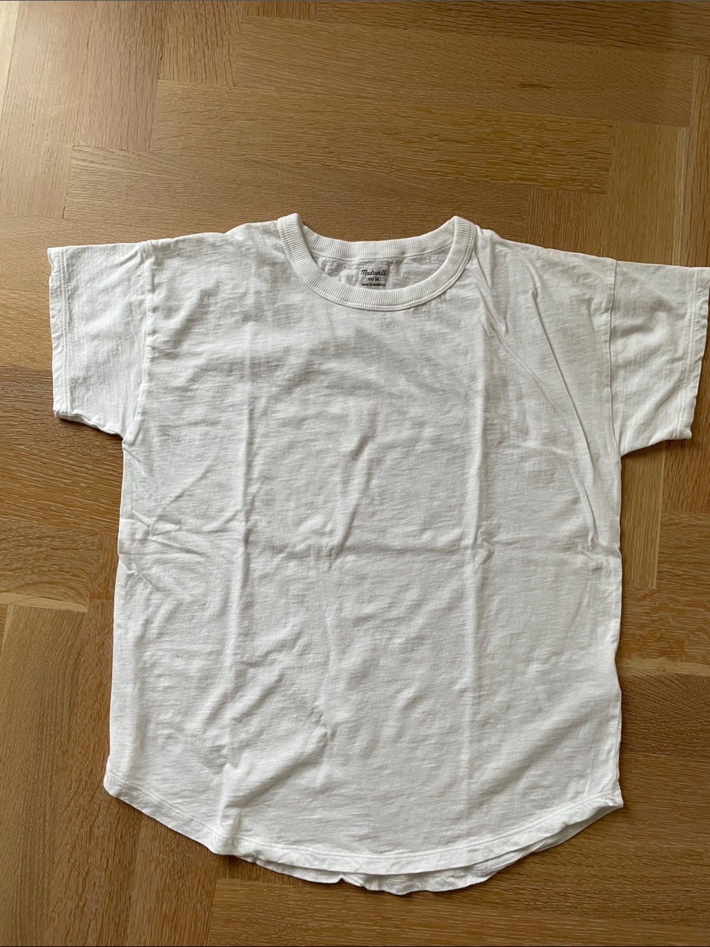 Madewell lightweight cotton tshirt size medium